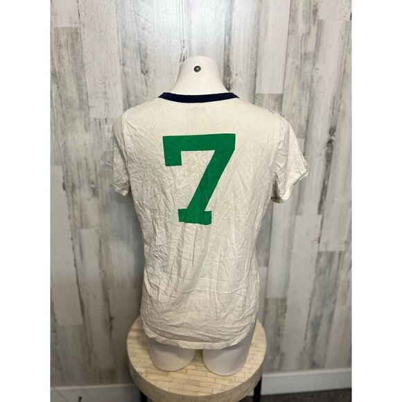 White tshirt - Picture 4 of 5